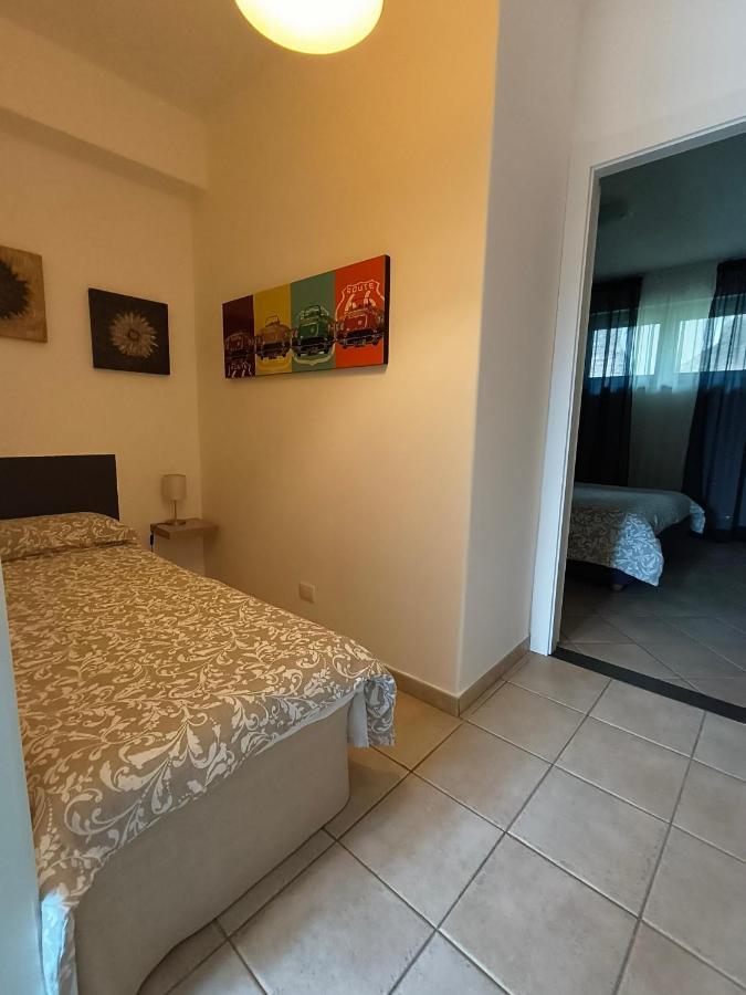 5 C Cutaias Apartment Aeroporto di Catania Fontana Rossa Esterno foto