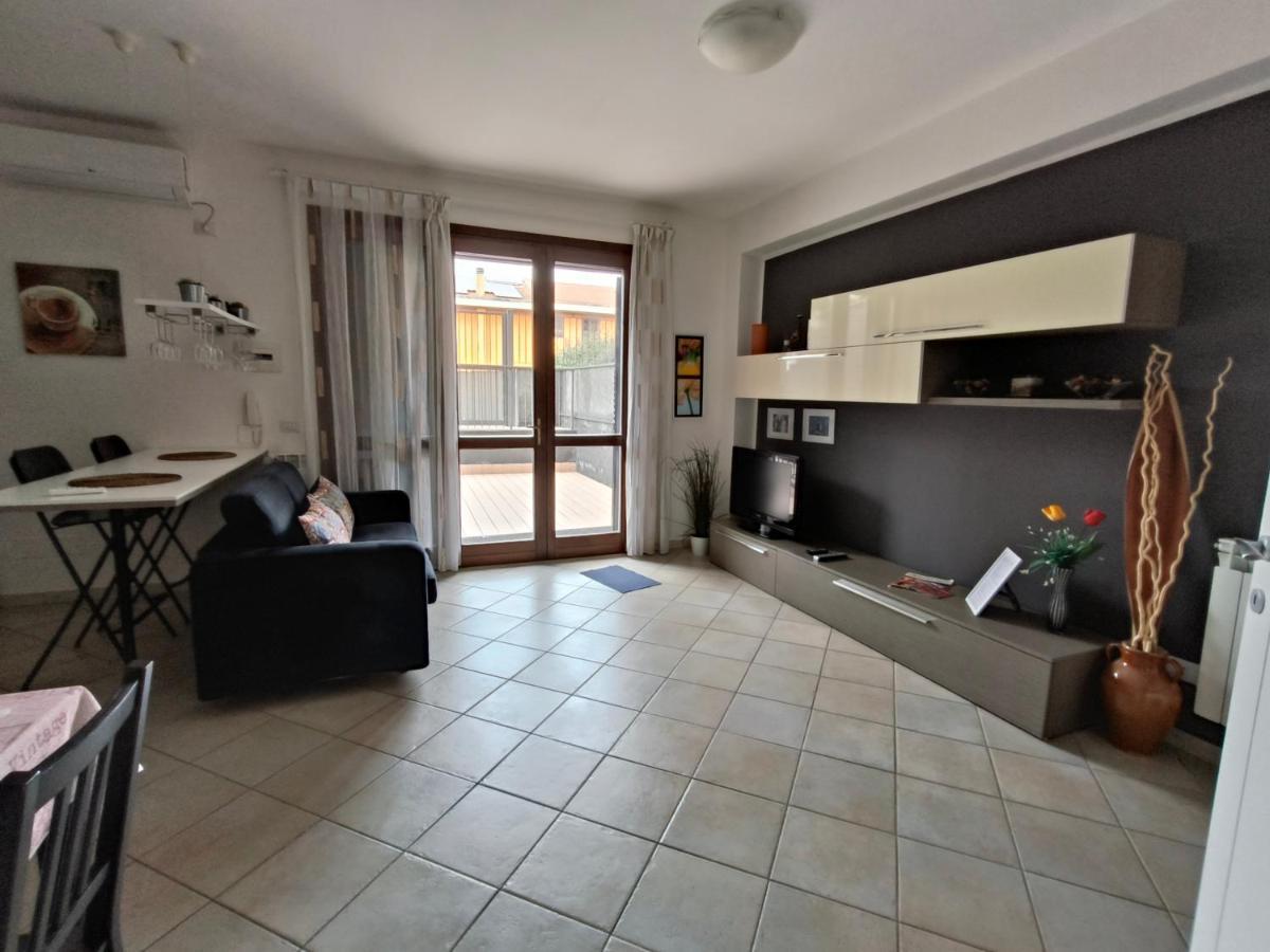 5 C Cutaias Apartment Aeroporto di Catania Fontana Rossa Esterno foto