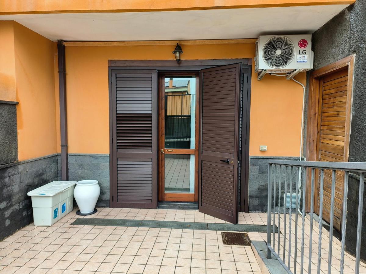 5 C Cutaias Apartment Aeroporto di Catania Fontana Rossa Esterno foto